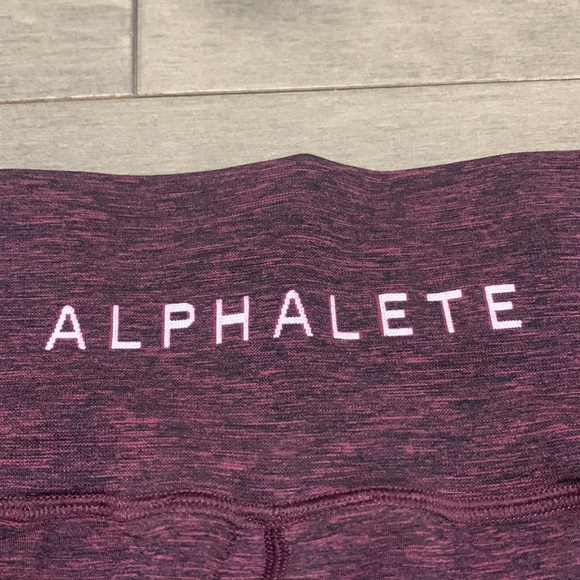 Alphalete Revival Leggings - Crushed Violet - Small - Picture 10 of 14